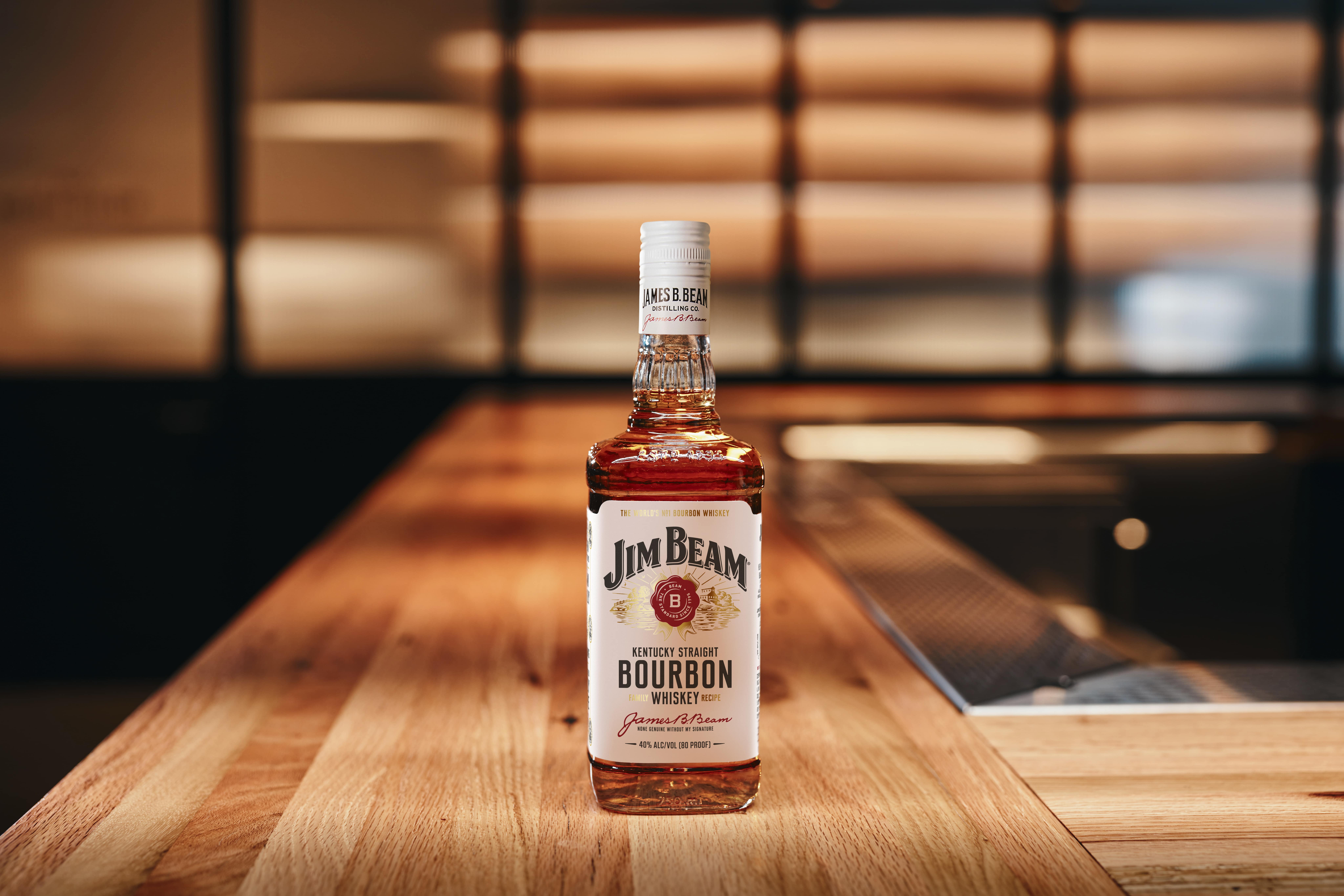 Jim Beam Bourbon Jim Beam Bourbon bottle image